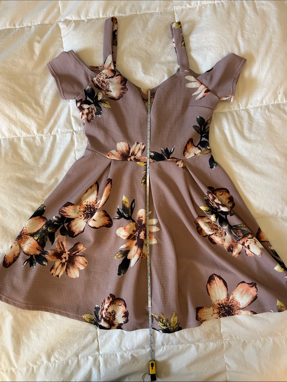 mine Mauve Floral Cold-Shoulder Mini Dress